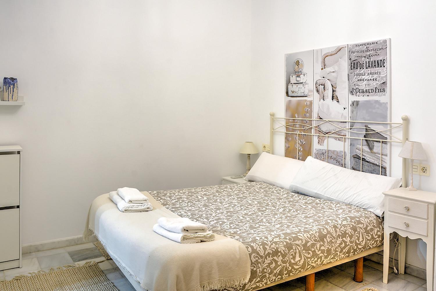 Apartamento En Calle Regla Sanz Севилья Экстерьер фото